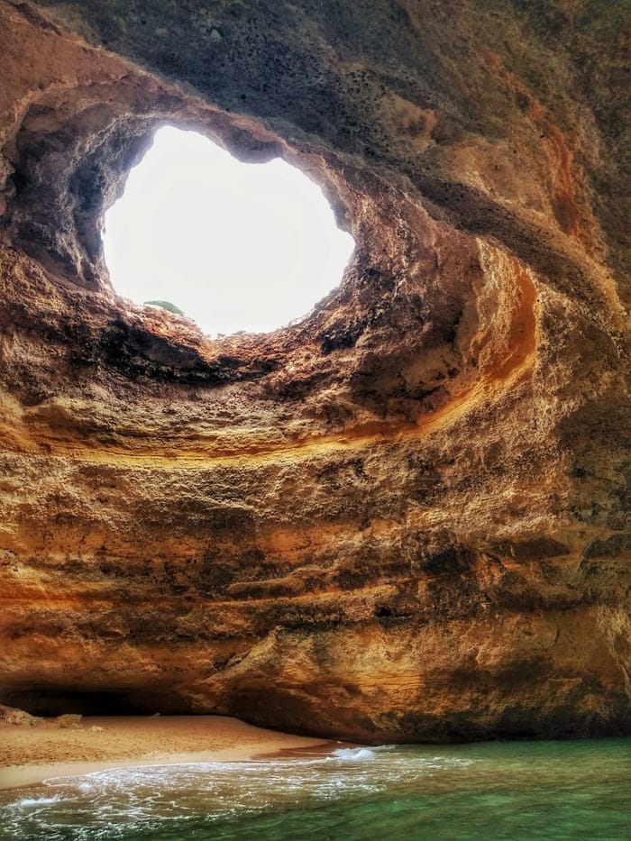 ReLife Global | Золотая пещера Бенагил