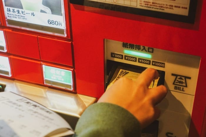 ReLife Global | На каких условиях иностранец может получить кредит в банках Японии