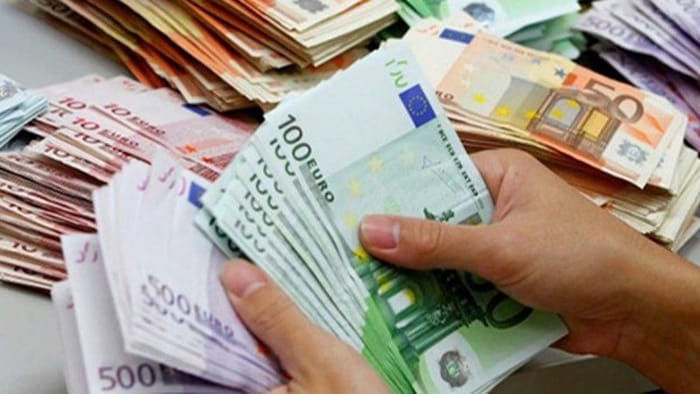 ReLife Global | В этом году Албания станет частью Единой зоны платежей в евро.